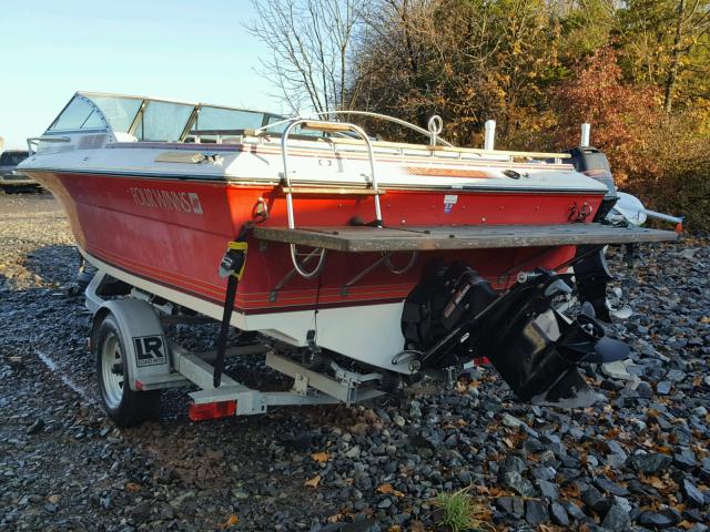 4WNMF453G687 - 1987 FOUR BOAT RED photo 3