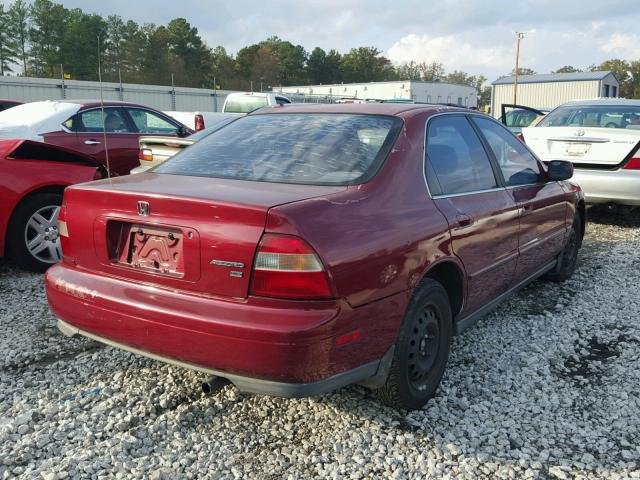 JHMCD5637RC086174 - 1994 HONDA ACCORD LX RED photo 4