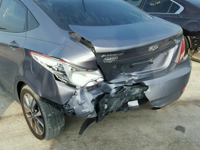 KMHCT4AE7HU284751 - 2017 HYUNDAI ACCENT GRAY photo 9