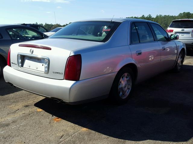 1G6KD54Y12U137781 - 2002 CADILLAC DEVILLE SILVER photo 4