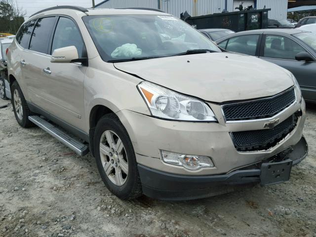 1GNLVFED9AS132961 - 2010 CHEVROLET TRAVERSE GOLD photo 1