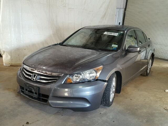 1HGCP2F68BA135807 - 2011 HONDA ACCORD SE GRAY photo 2