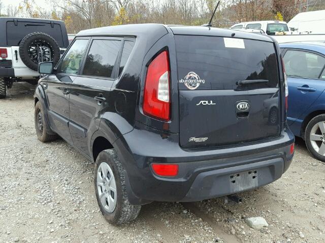 KNDJT2A58D7560864 - 2013 KIA SOUL BLACK photo 3