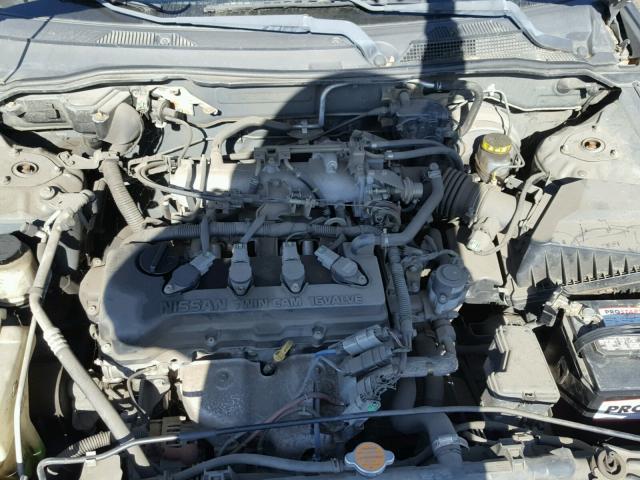 3N1CB51DXYL319588 - 2000 NISSAN SENTRA BAS GRAY photo 7