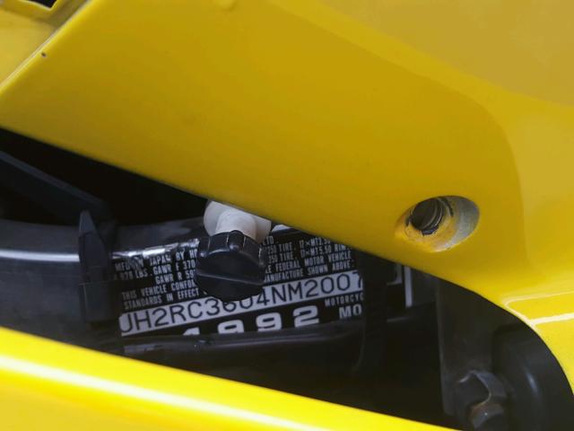 JH2RC3604NM200765 - 1992 HONDA VFR750 F YELLOW photo 10