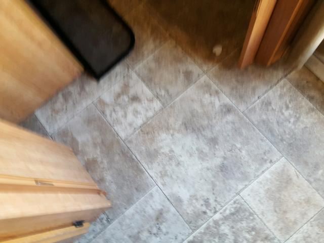 4YDT2912XBT412646 - 2011 KEYSTONE PASSPORT WHITE photo 9