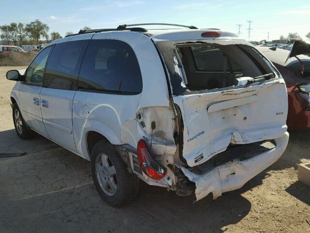 2D4GP44L57R218556 - 2007 DODGE GRAND CARA WHITE photo 3