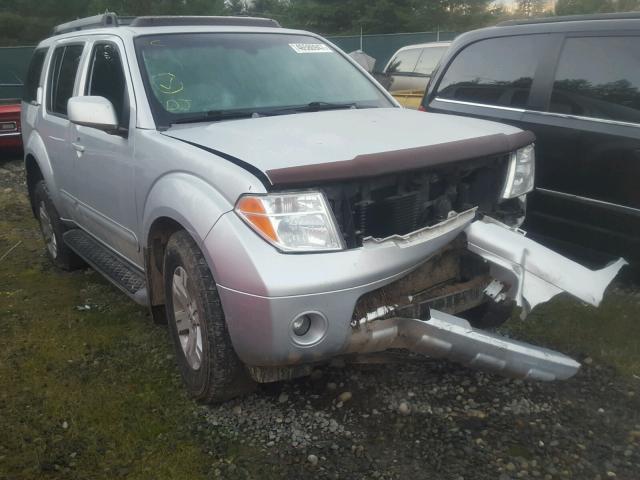 5N1AR18W75C743653 - 2005 NISSAN PATHFINDER SILVER photo 1