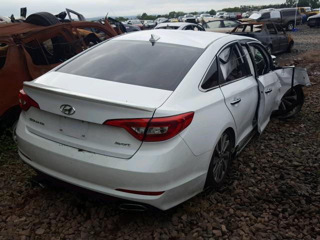 5NPE34AF2FH071025 - 2015 HYUNDAI SONATA SPO WHITE photo 4