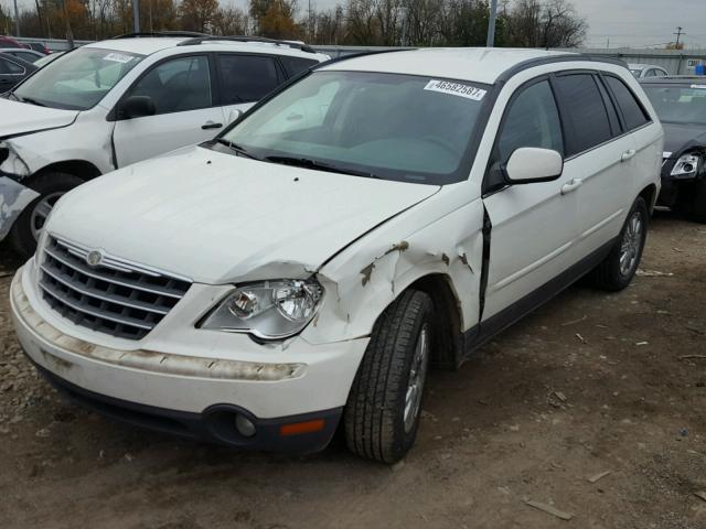 2A8GM68X37R239588 - 2007 CHRYSLER PACIFICA T WHITE photo 2