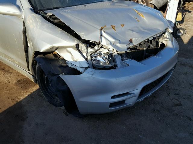 2T1KR32E44C213957 - 2004 TOYOTA COROLLA MA SILVER photo 9