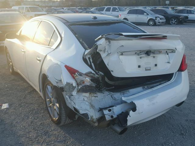 1N4AA5AP9AC866456 - 2010 NISSAN MAXIMA S WHITE photo 3