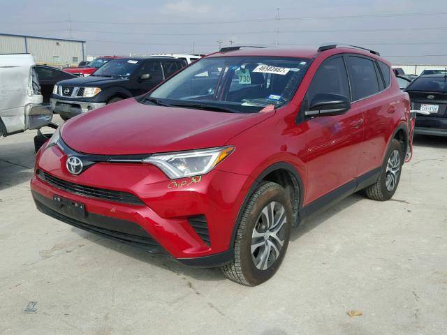 JTMZFREV2GJ095017 - 2016 TOYOTA RAV4 LE RED photo 2