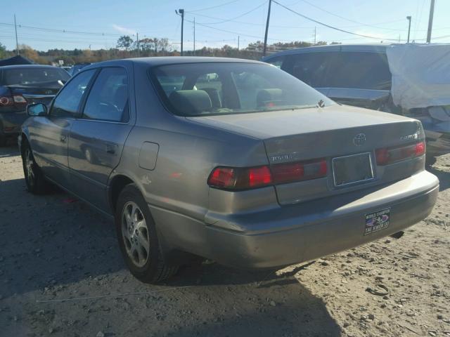 JT2BF22KXX0209721 - 1999 TOYOTA CAMRY LE 灰色 照片 3