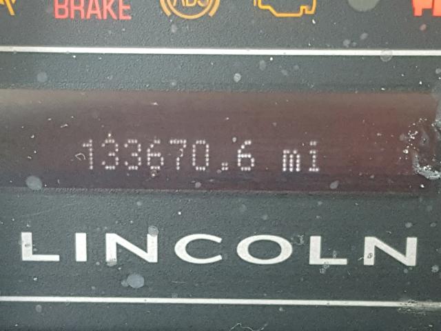 5LMFL27548LJ05156 - 2008 LINCOLN NAVIGATOR Biały zdjęcie 8