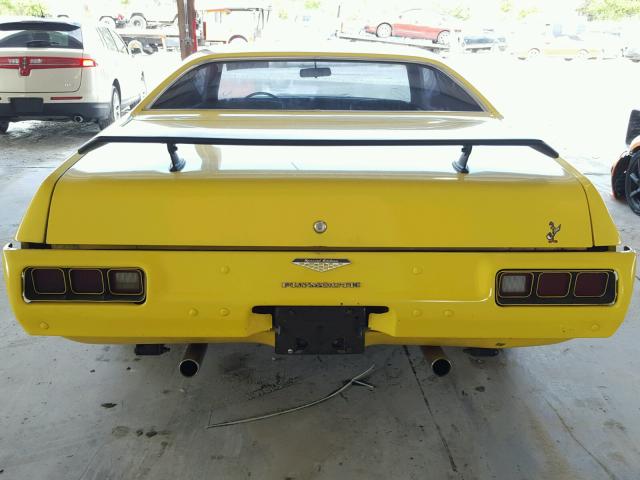 RH23G4G274907 - 1974 PLYMOUTH ROADRUNNER YELLOW photo 10