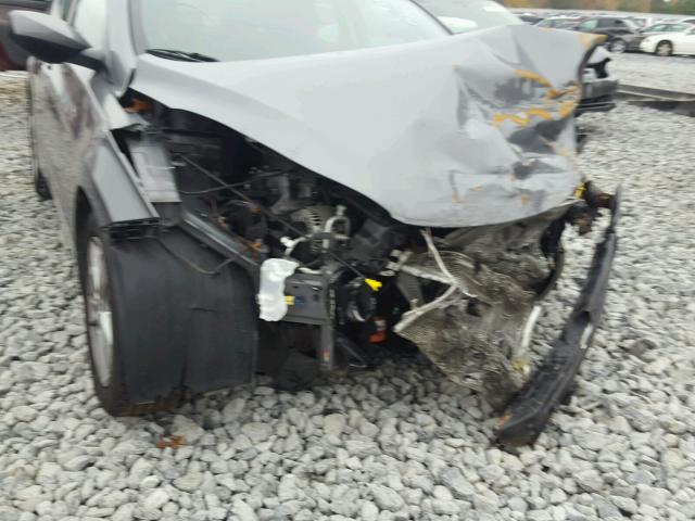 5NPDH4AE1DH360138 - 2013 HYUNDAI ELANTRA GL SILVER photo 9