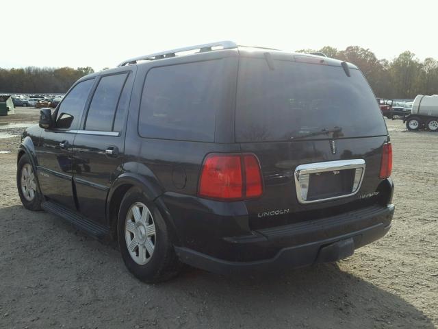 5LMFU28515LJ24688 - 2005 LINCOLN NAVIGATOR BLACK photo 3