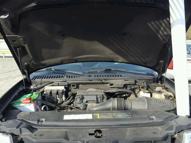 5LMFU28515LJ24688 - 2005 LINCOLN NAVIGATOR BLACK photo 7