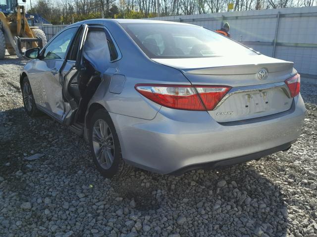 4T1BF1FK8FU960802 - 2015 TOYOTA CAMRY LE SILVER photo 3