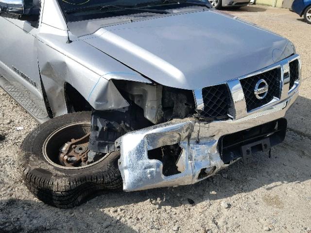 1N6BA07A37N223924 - 2007 NISSAN TITAN XE SILVER photo 9