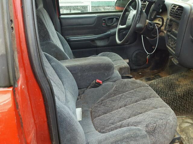 1GTCS19X0XK516645 - 1999 GMC SONOMA RED photo 5