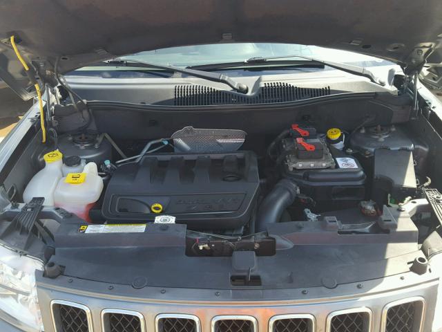 1J4NF1FB8BD251941 - 2011 JEEP COMPASS SP 银色 照片 7