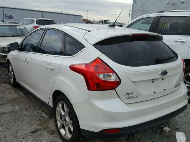 1FADP3N22DL156494 - 2013 FORD FOCUS TITA WHITE photo 3