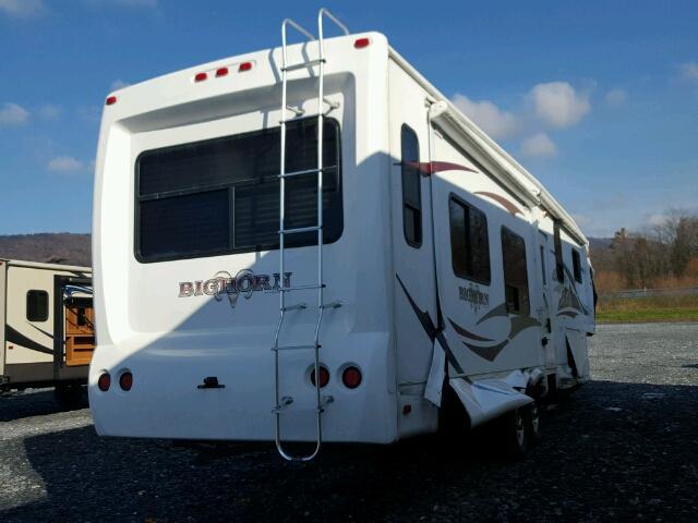 5SFBG37289E203762 - 2009 BIGH CAMPER WHITE photo 4