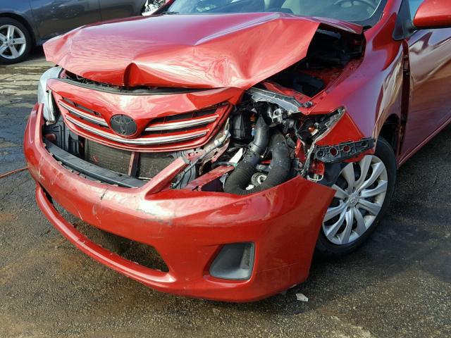 5YFBU4EE3DP131377 - 2013 TOYOTA COROLLA BA RED photo 9