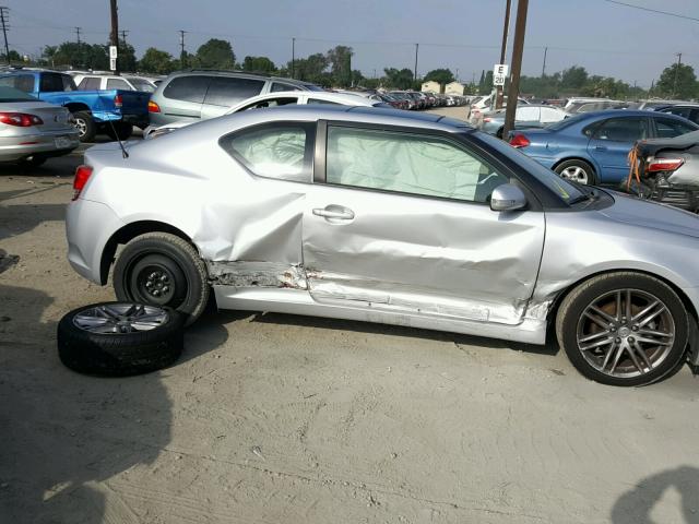 JTKJF5C72D3048864 - 2013 TOYOTA SCION TC 银色 照片 9