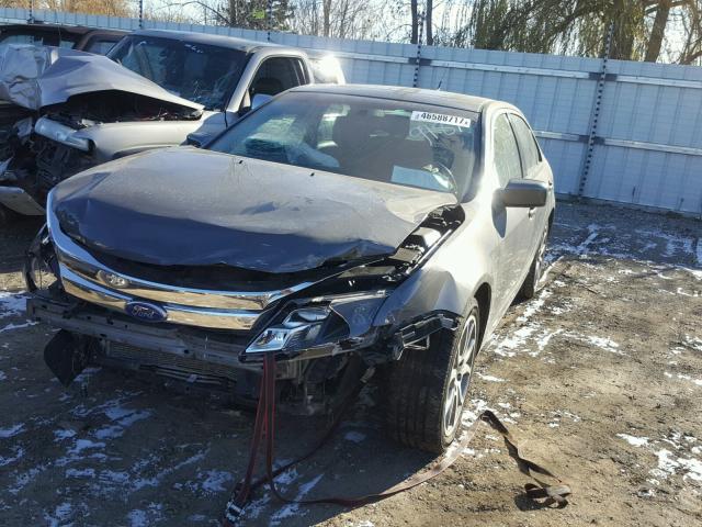 3FAHP0HA6CR269187 - 2012 FORD FUSION SE SILVER photo 2