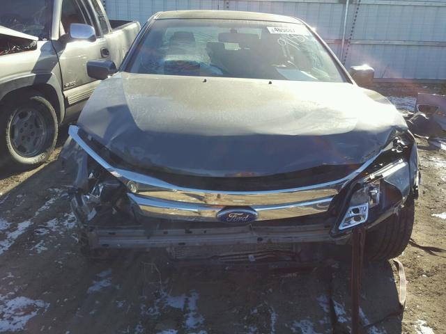 3FAHP0HA6CR269187 - 2012 FORD FUSION SE SILVER photo 9