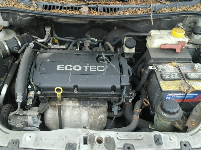 KL1TD56E39B390165 - 2009 CHEVROLET AVEO LS SILVER photo 7