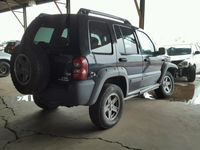 1J4GL38K75W718995 - 2005 JEEP LIBERTY RE BLACK photo 4