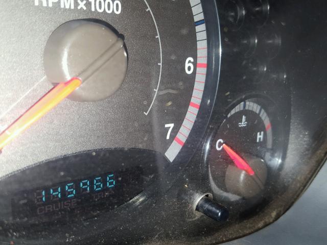 1J4GL38K75W718995 - 2005 JEEP LIBERTY RE BLACK photo 8