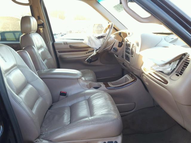 5LMFU28L9WLJ05371 - 1998 LINCOLN NAVIGATOR 黑色 照片 5