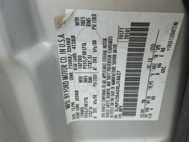 5LMPU28A0XLJ18627 - 1999 LINCOLN NAVIGATOR ვერცხლისფერი ფოტო 10