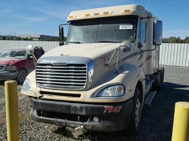 1FUJA6CV47LV33630 - 2007 FREIGHTLINER CONVENTION BEIGE photo 2