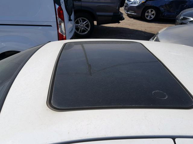 1G2NF52E44M514298 - 2004 PONTIAC GRAND AM S WHITE photo 9