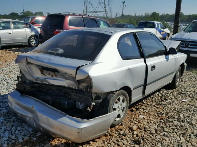 KMHCF35G72U221234 - 2002 HYUNDAI ACCENT L SILVER photo 4