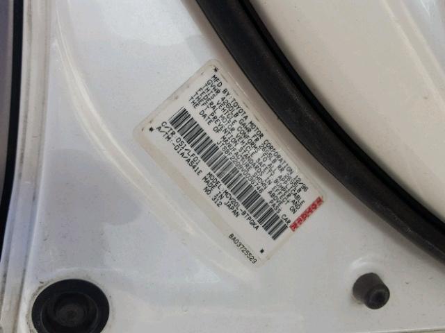 JT8BF22G9V0038748 - 1997 LEXUS ES300 WHITE photo 10