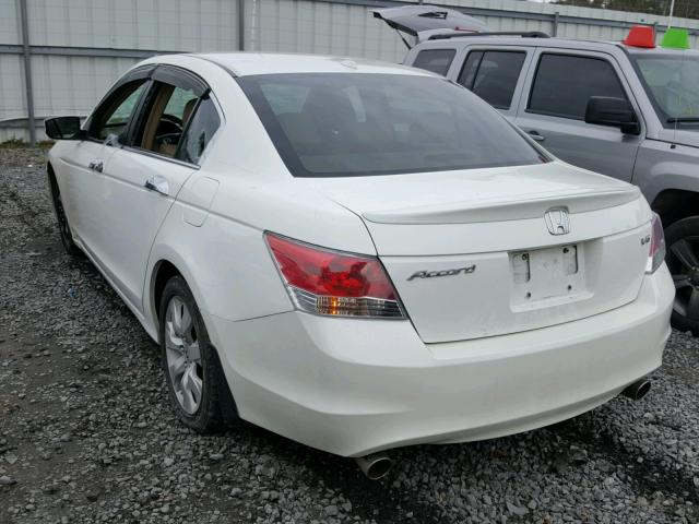 1HGCP36889A018410 - 2009 HONDA ACCORD EXL WHITE photo 3