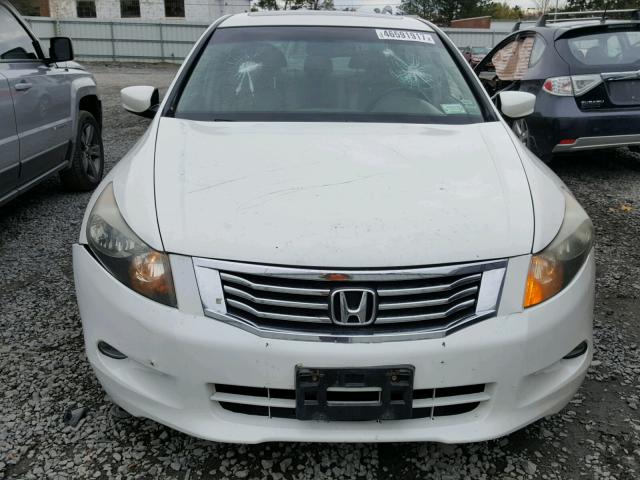 1HGCP36889A018410 - 2009 HONDA ACCORD EXL WHITE photo 9