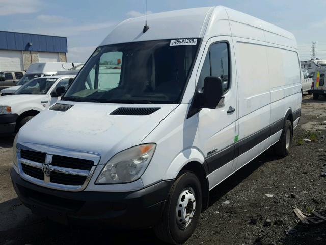 WD0PF445985270411 - 2008 DODGE SPRINTER 3 WHITE photo 2