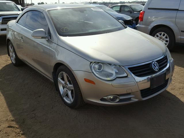 WVWCA71F97V020945 - 2007 VOLKSWAGEN EOS 2.0T S 棕色 照片 1