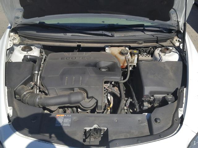 1G1ZC5E08CF381353 - 2012 CHEVROLET MALIBU 1LT WHITE photo 7