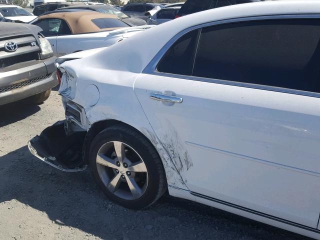 1G1ZC5E08CF381353 - 2012 CHEVROLET MALIBU 1LT WHITE photo 9