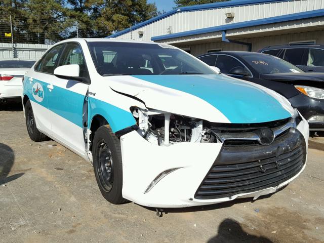 4T1BD1FK8HU218392 - 2017 TOYOTA CAMRY HYBR TWO TONE photo 1