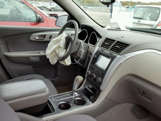 1GNKREEDXBJ158373 - 2011 CHEVROLET TRAVERSE L CHARCOAL photo 5